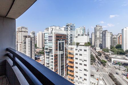 Varanda de kitnet/studio à venda com 1 quarto, 34m² em Itaim Bibi, São Paulo