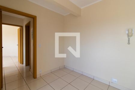 Sala de apartamento à venda com 2 quartos, 86m² em Nonoai, Porto Alegre