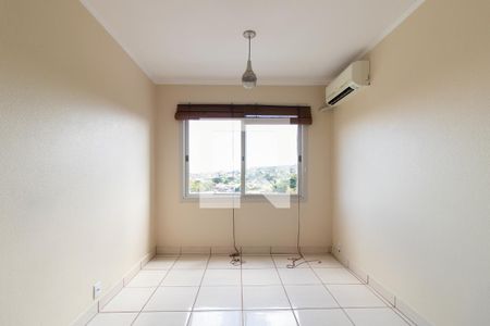 Sala de apartamento à venda com 2 quartos, 86m² em Nonoai, Porto Alegre