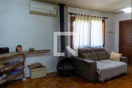 Sala de casa à venda com 3 quartos, 140m² em Cristal, Porto Alegre