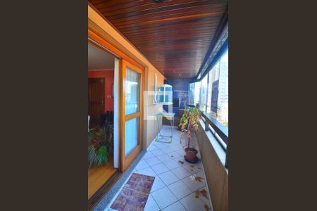 Sacada de apartamento à venda com 3 quartos, 102m² em Centro, Canoas