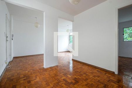 Sala de apartamento para alugar com 3 quartos, 80m² em Alto de Pinheiros, São Paulo