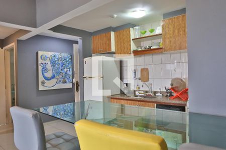 Cozinha Americana de apartamento para alugar com 2 quartos, 65m² em Gonzaga, Santos