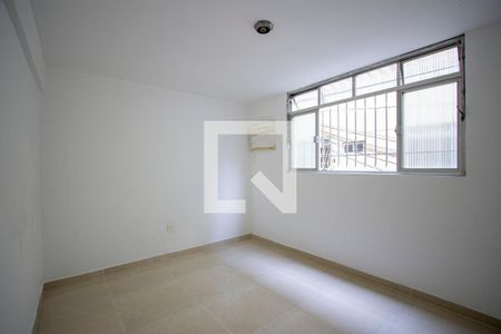 Quarto de apartamento para alugar com 1 quarto, 40m² em Estrela do Norte, São Gonçalo