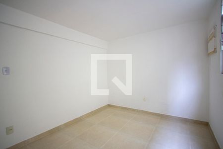 Quarto de apartamento para alugar com 1 quarto, 40m² em Estrela do Norte, São Gonçalo