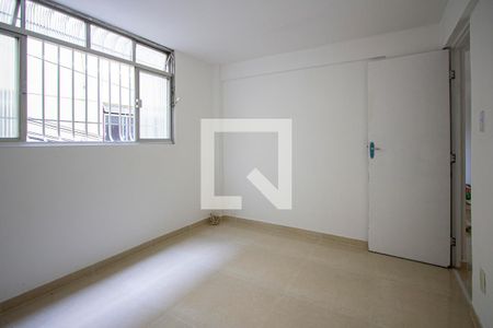 Quarto de apartamento para alugar com 1 quarto, 40m² em Estrela do Norte, São Gonçalo