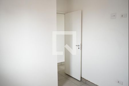 Quarto 2 de apartamento para alugar com 2 quartos, 41m² em Vila Mazzei, São Paulo