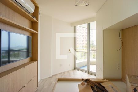 Quarto de apartamento à venda com 1 quarto, 60m² em Recreio dos Bandeirantes, Rio de Janeiro