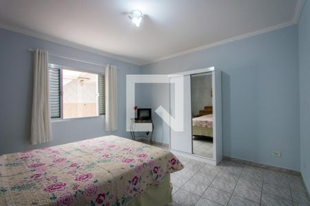 Quarto 1 de casa para alugar com 2 quartos, 299m² em Jardim Cambui, Santo André