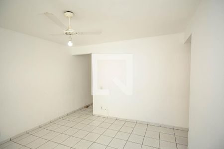 Sala de apartamento para alugar com 2 quartos, 58m² em Encantado, Rio de Janeiro