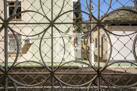 Vista Sala de apartamento para alugar com 2 quartos, 58m² em Encantado, Rio de Janeiro