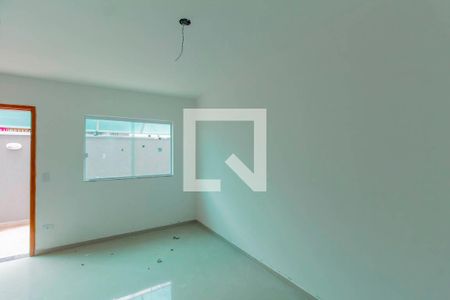 Sala  de casa de condomínio à venda com 2 quartos, 70m² em Vila Ré, São Paulo