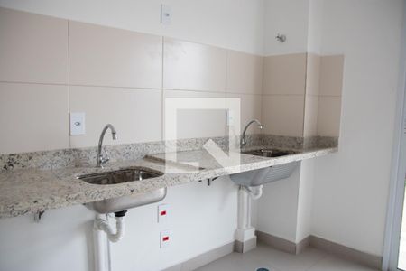 Cozinha e Área de Serviço de kitnet/studio à venda com 1 quarto, 25m² em Vila Nilo, São Paulo