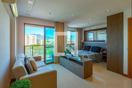 Sala/Quarto de apartamento para alugar com 1 quarto, 36m² em Jacarepaguá, Rio de Janeiro