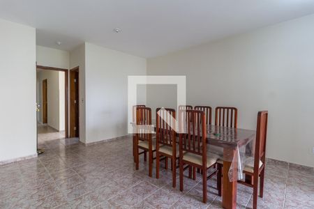 Sala/Sala de Jantar de casa para alugar com 4 quartos, 150m² em Vila Horizonte, Mogi das Cruzes