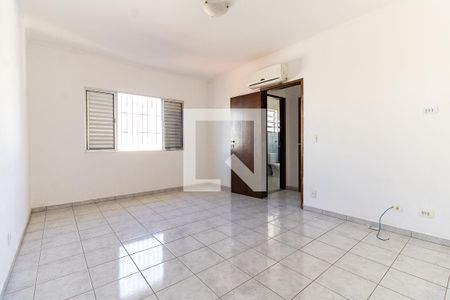 Suíte de casa à venda com 3 quartos, 210m² em Vila Gumercindo , São Paulo