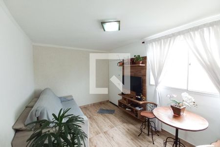 Sala de apartamento à venda com 2 quartos, 55m² em São João Batista, Belo Horizonte