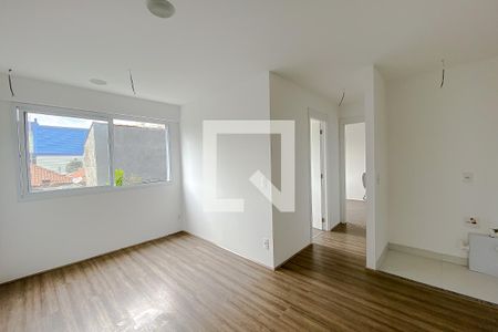 Sala/Cozinha de apartamento para alugar com 2 quartos, 38m² em Quarta Parada, São Paulo
