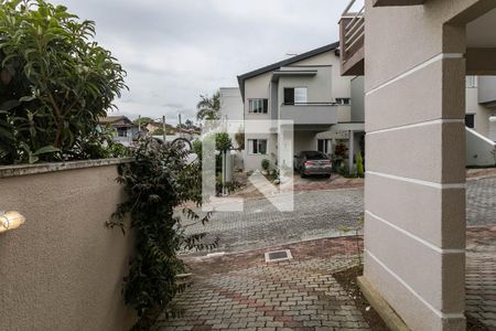 Vista - Sala de casa de condomínio para alugar com 3 quartos, 172m² em Vila Oliveira, Mogi das Cruzes