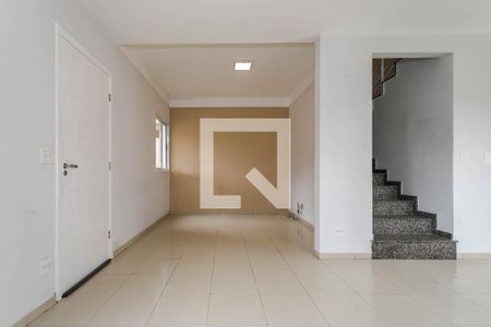 Sala de casa de condomínio para alugar com 3 quartos, 172m² em Vila Oliveira, Mogi das Cruzes