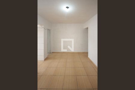 Sala de casa para alugar com 2 quartos, 70m² em Vila Bancária, São Paulo