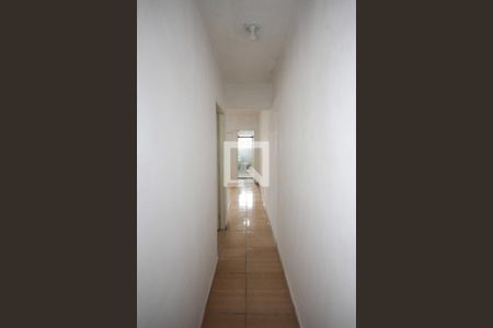 corredor de casa para alugar com 2 quartos, 70m² em Vila Bancária, São Paulo