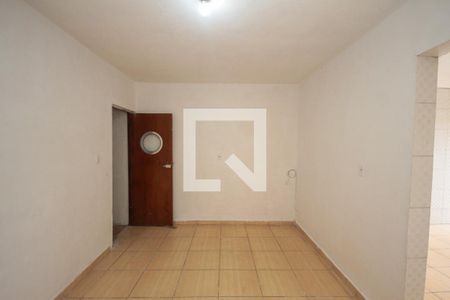 Sala de casa para alugar com 2 quartos, 70m² em Vila Bancária, São Paulo