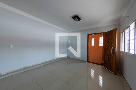 Sala de casa para alugar com 3 quartos, 105m² em Vila Prudente, São Paulo