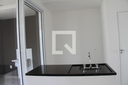 Detalhe cozinha de kitnet/studio à venda com 1 quarto, 44m² em Sumaré, São Paulo