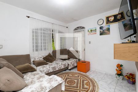 Casa à venda com 250m², 3 quartos e 2 vagasSala