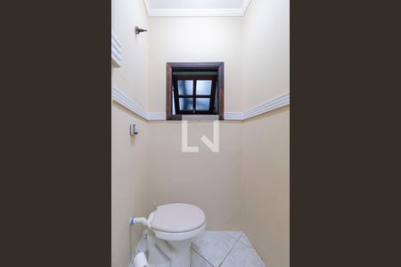 Lavabo de casa para alugar com 3 quartos, 260m² em Jardim das Flores, Osasco