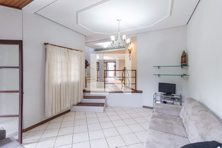 Sala de casa para alugar com 3 quartos, 260m² em Jardim das Flores, Osasco