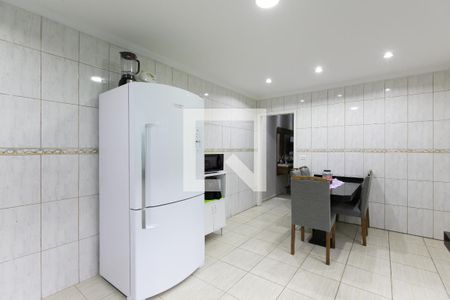 Casa à venda com 140m², 4 quartos e 1 vaga Casa à venda com 140m², 4 quartos e 1 vagaCozinha