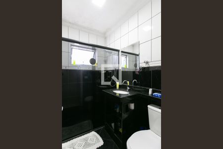 Casa à venda com 140m², 4 quartos e 1 vaga Casa à venda com 140m², 4 quartos e 1 vagaBanheiro Social