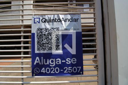 Plaquinha quinto andar de apartamento para alugar com 3 quartos, 104m² em Nova Aliança, Ribeirão Preto