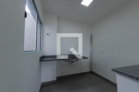 Sala/Cozinha de apartamento para alugar com 2 quartos, 45m² em Vila Ema, São Paulo