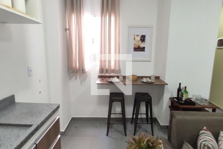 Sala/Cozinha de apartamento para alugar com 2 quartos, 50m² em Vila Ema, São Paulo