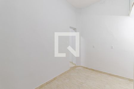 Quarto de casa para alugar com 1 quarto, 26m² em Jardim Seckler, São Paulo