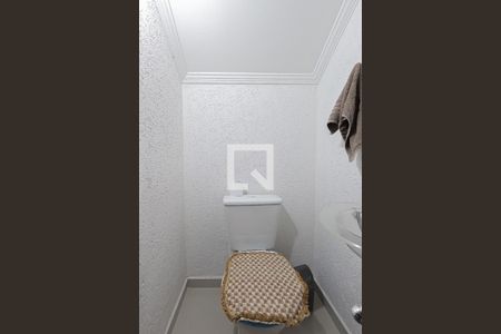Lavabo de casa para alugar com 2 quartos, 138m² em Jardim Santa Clara, Guarulhos
