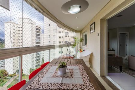 Varanda de apartamento à venda com 3 quartos, 133m² em Tamboré, Santana de Parnaíba