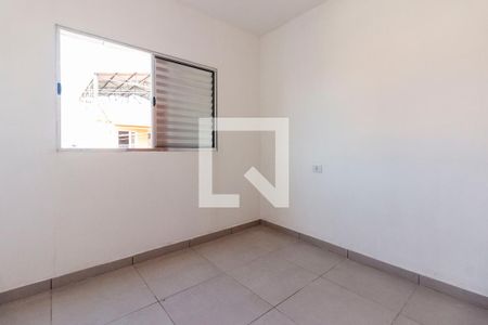 Quarto 1 de apartamento para alugar com 2 quartos, 50m² em Vila Carmosina, São Paulo