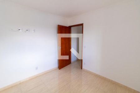 Quarto de casa de condomínio para alugar com 1 quarto, 40m² em Cangaíba, São Paulo