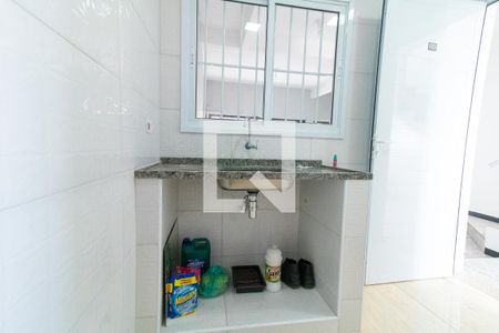 Cozinha de casa de condomínio para alugar com 1 quarto, 40m² em Cangaíba, São Paulo