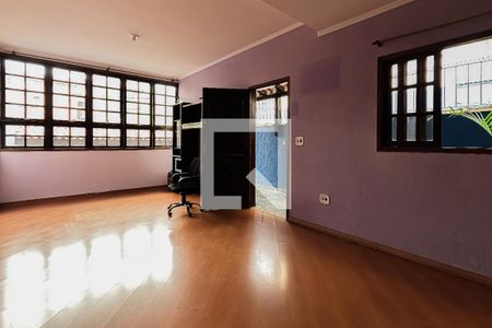 Sala de casa à venda com 3 quartos, 226m² em Jardim Santa Mena, Guarulhos