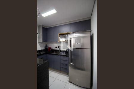 Cozinha de apartamento à venda com 2 quartos, 50m² em Jardim Maringa, São Paulo