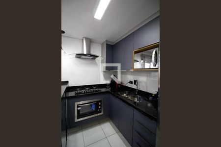Cozinha de apartamento à venda com 2 quartos, 50m² em Jardim Maringa, São Paulo
