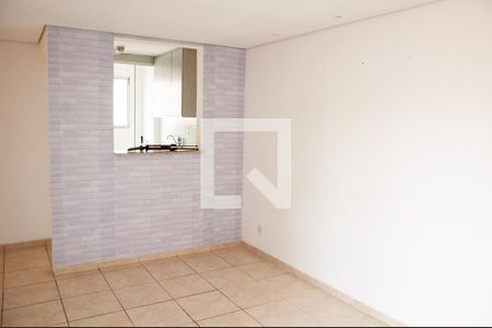 Sala  de apartamento para alugar com 3 quartos, 75m² em Cabral, Contagem