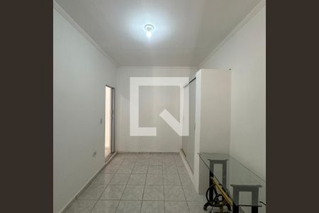 Sala/Quarto de casa para alugar com 1 quarto, 18m² em Jardim Bonfiglioli, São Paulo
