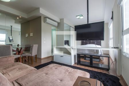 Sala de TV de apartamento à venda com 1 quarto, 43m² em Melville Empresarial Ii, Barueri