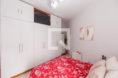 Quarto 1 de casa à venda com 4 quartos, 200m² em Vila Ema, São Paulo